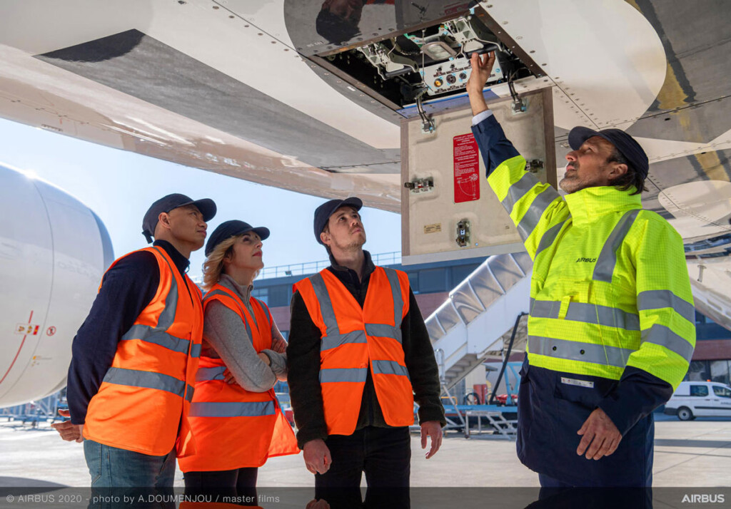 Commercial aircraft services market to double in value by 2041