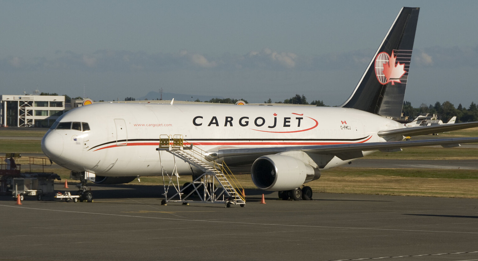 1920px Cargojet B767 200 C FMCJ Metropolitan Airport News