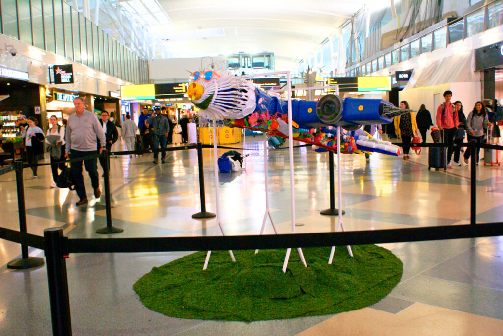 2 2 Metropolitan Airport News