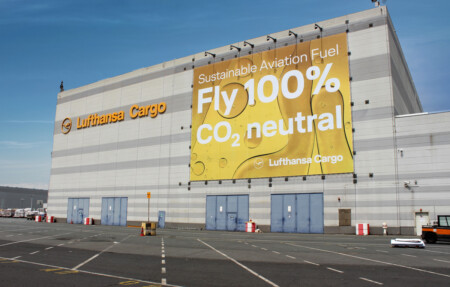 Sustainable logistics solutions and use of innovative technologies reduce CO2 emissions.