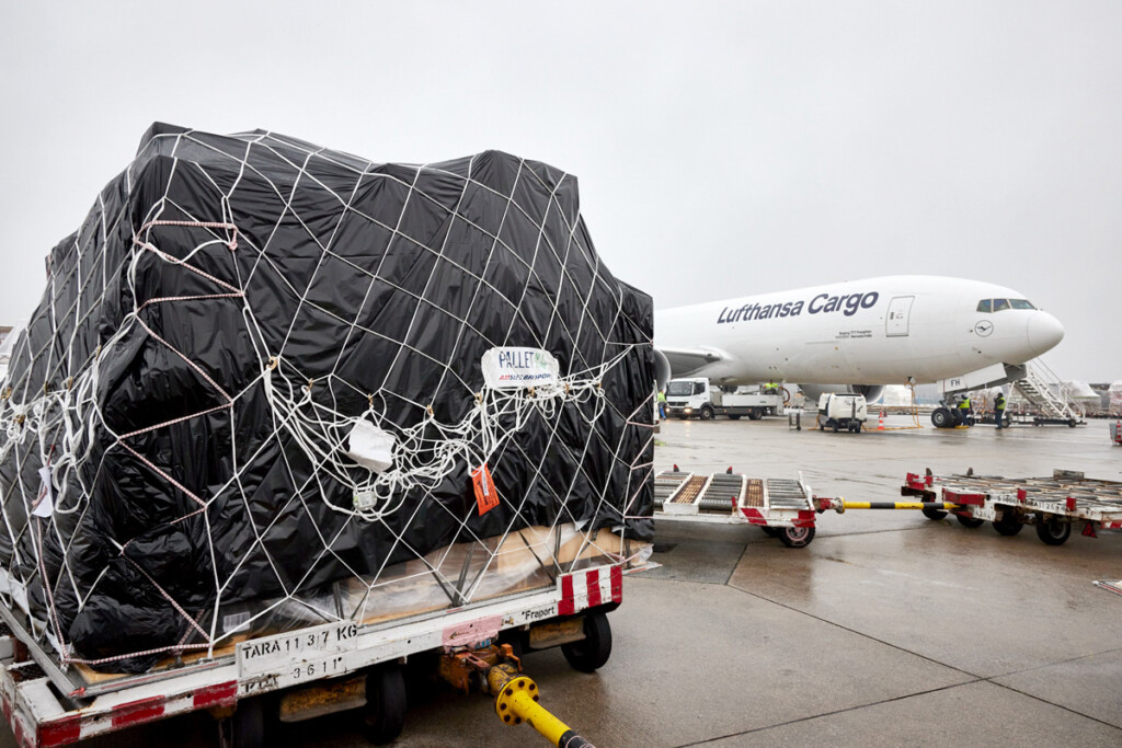 Lufthansa Cargo Is the First Airline to Consistently Use Lightweight Transport Nets for Freight Pallets