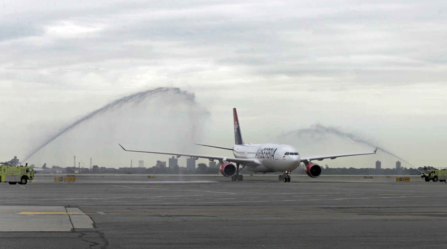 382983 Metropolitan Airport News