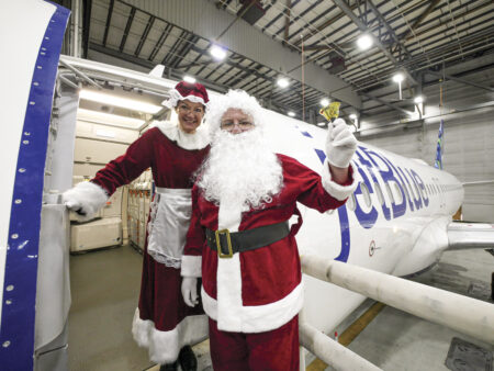 https://www.flickr.com/photos/metroairportnews/albums/72177720322394628/