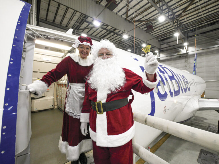 https://www.flickr.com/photos/metroairportnews/albums/72177720322394628/