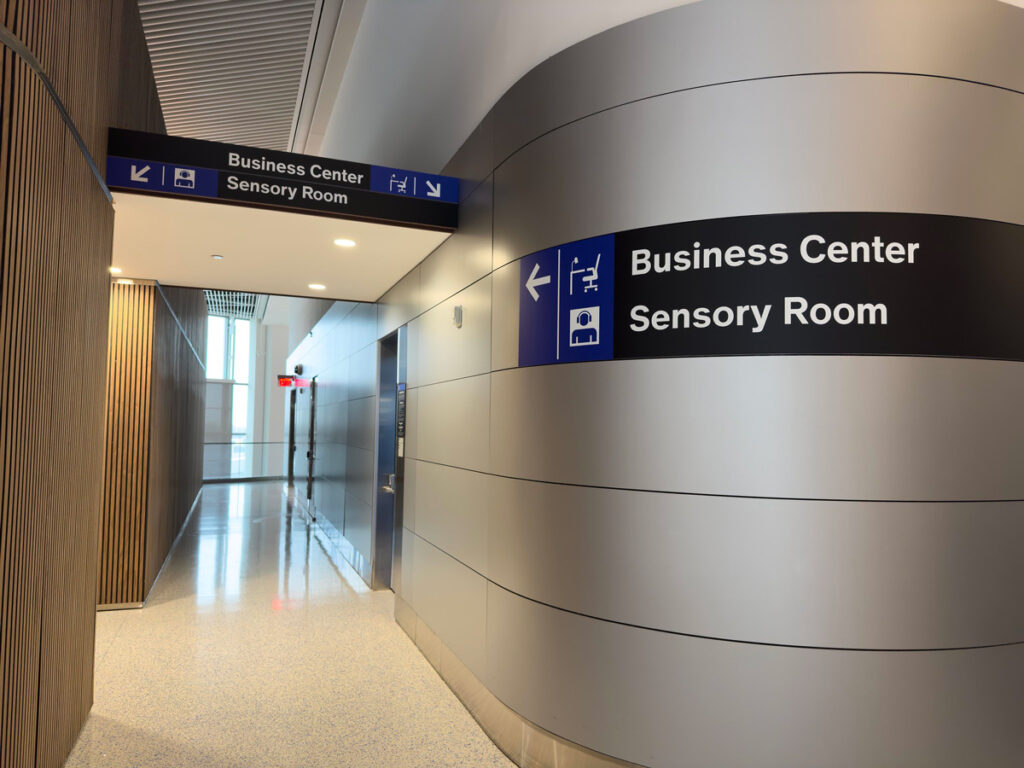 54408119676 bded4a3fe9 k Metropolitan Airport News