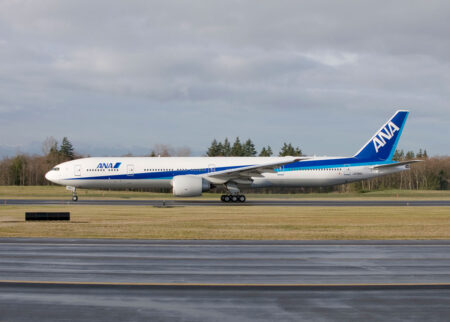 ANA777300ER Metropolitan Airport News