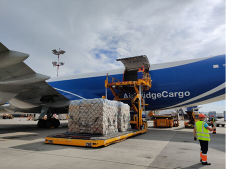 AirBridgeCargo Airlines Together With ATRAN Airlines Have Transported Over 170 Tons of Medical Equipment to Krasnoyarsk AirBridgeCargo Airlines together with ATRAN Airlines have transported over 170 tons of medical equipment to Krasnoyarsk Metropolitan Airport News