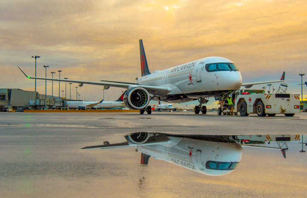 Advances Air Canada's modernization program for more fuel-efficient fleet