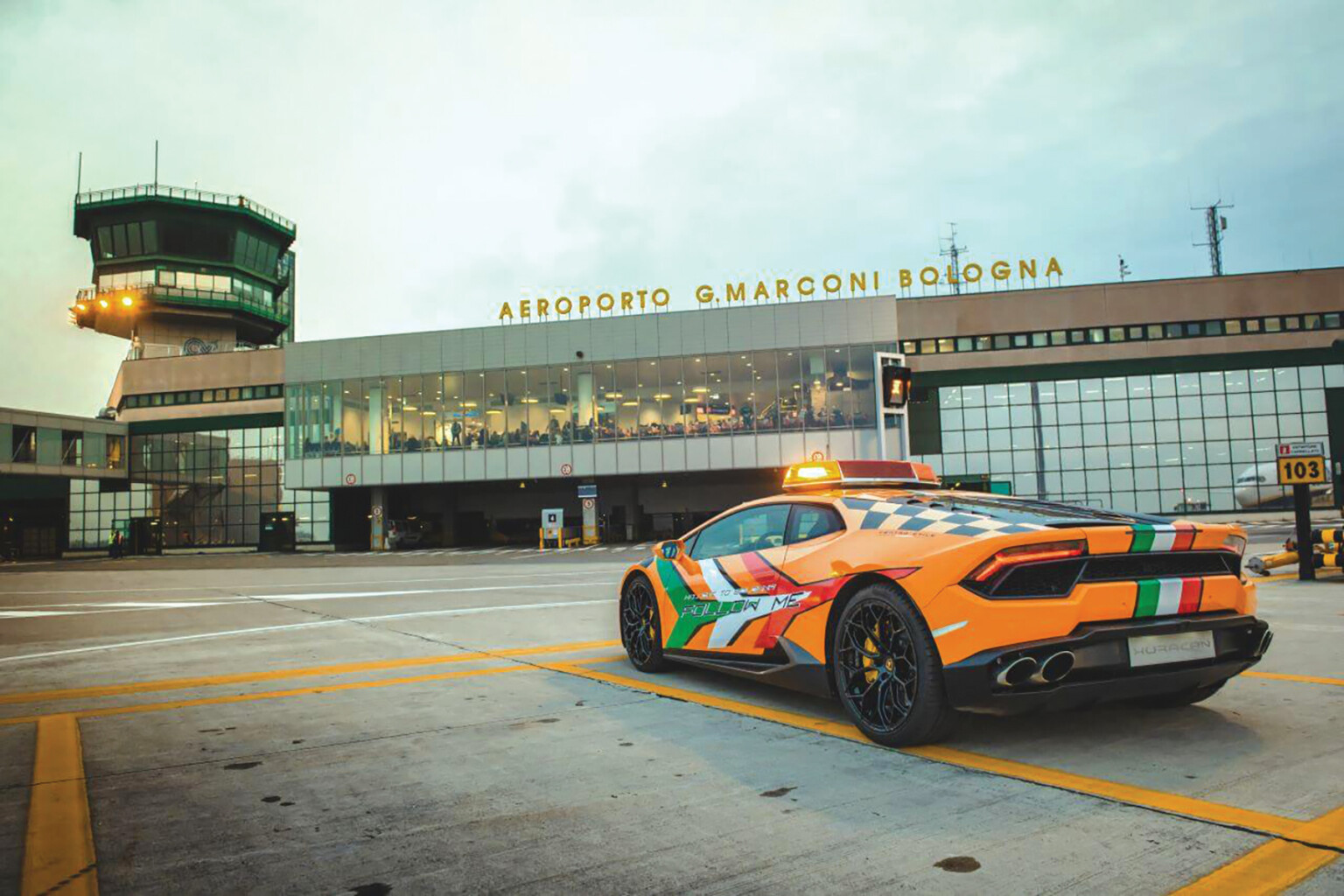 Bologna Airport Has New Lamborghini for Planes to Follow