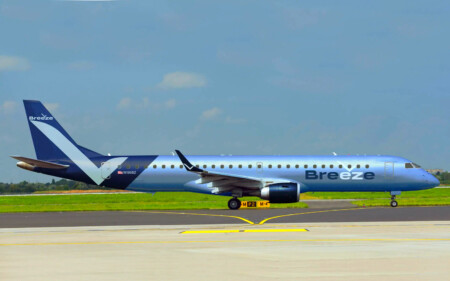 David Neeleman Breeze Airline