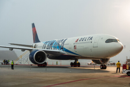 Delta unveils custom aircraft livery to celebrate 8-year commitment as official airline of Team USA