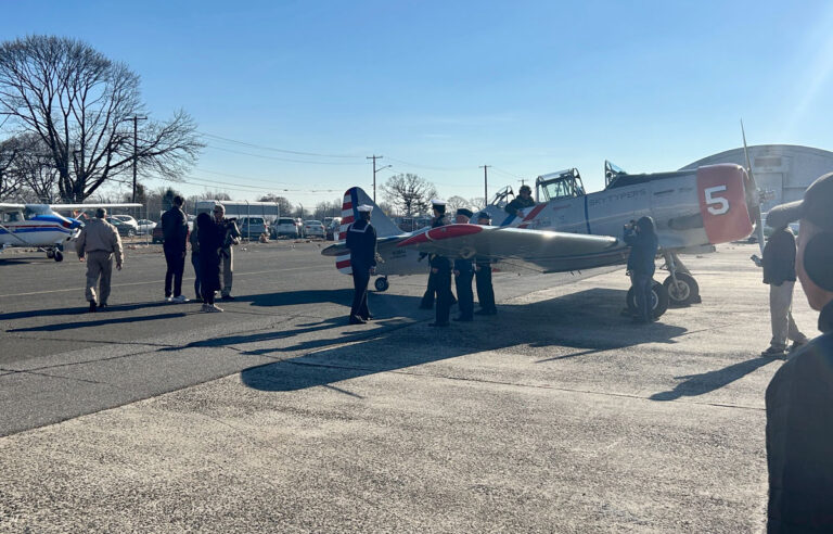 Dropping of the Roses Metropolitan Airport News