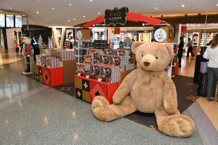 FAO-Schwarz JFK Airport T4 New York