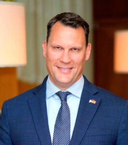 HMSHost Appoints Industry Veteran Brett Kelly as Vice President of Business Development Brett Kelly - HMSHost