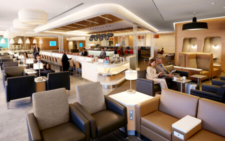 American Airlines Opens Flagship First Dining and Flagship Lounge in New York’s JFK Airport JFK American Airlines Expansive seating Metropolitan Airport News