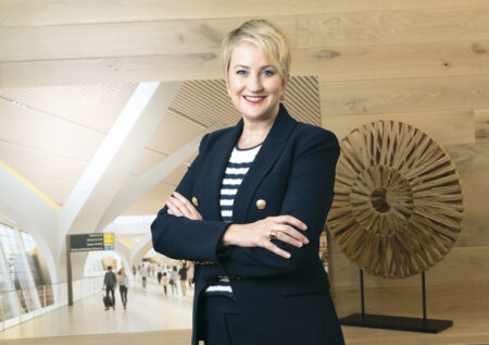 Transforming a Global Gateway Jennifer Aument CEO NTO at JFK