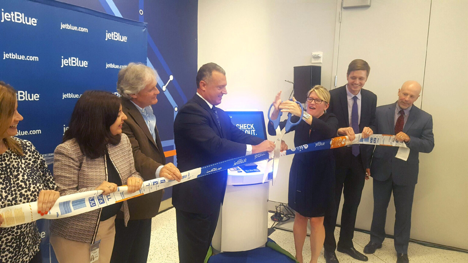 JetBlue Open Concept JFK Metropolitan Airport News
