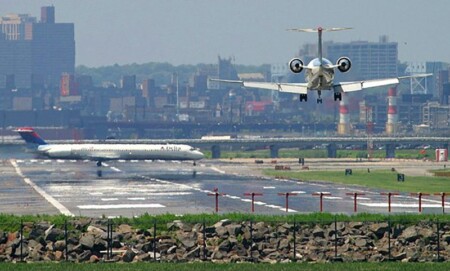 LGA Runway 1 Metropolitan Airport News
