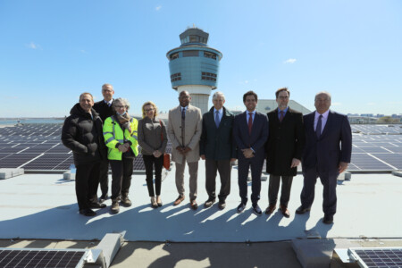 LaGuardia Airport Solar-Roof