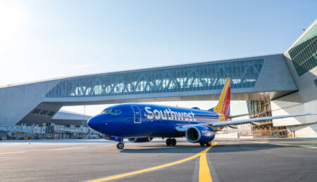 LaGuardia Airport’s New Skybridge Witnesses First Plane to Pass Beneath It LaGuardia Gateway Partners Skybridge