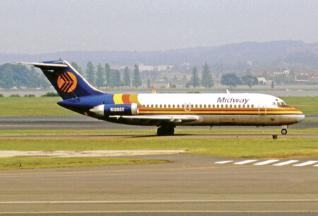 Douglas DC-9-15 of Midway Airlines in 1982 wearing the airline's early color scheme