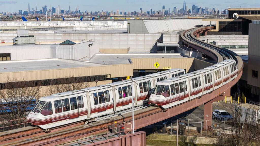 Alstom Signs a Seven-Year Operations and Maintenance Services Contract With Newark Liberty International Airport