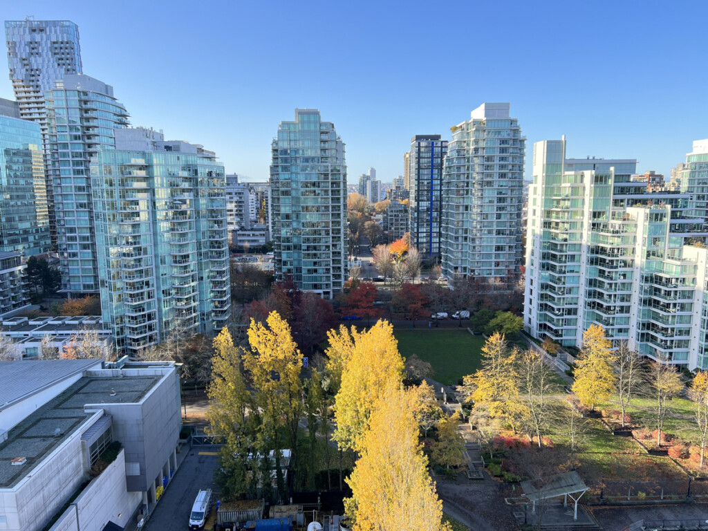 Non-Rev-Traveler A Three-Day Trip to Vancouver & Victoria, Canada