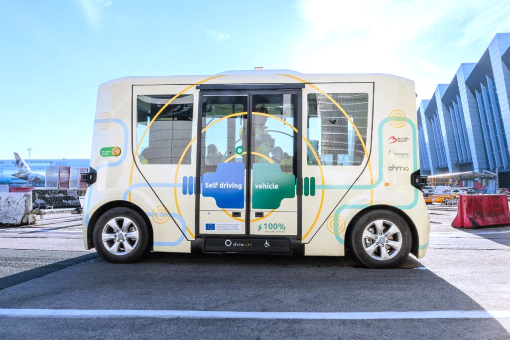 Ohmio LIFT Autonomous Vehicle