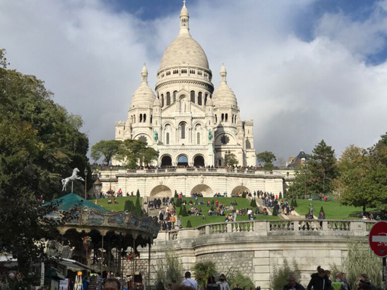 A One Day Trip to Paris, France One Day Trip to Paris 8 Metropolitan Airport News