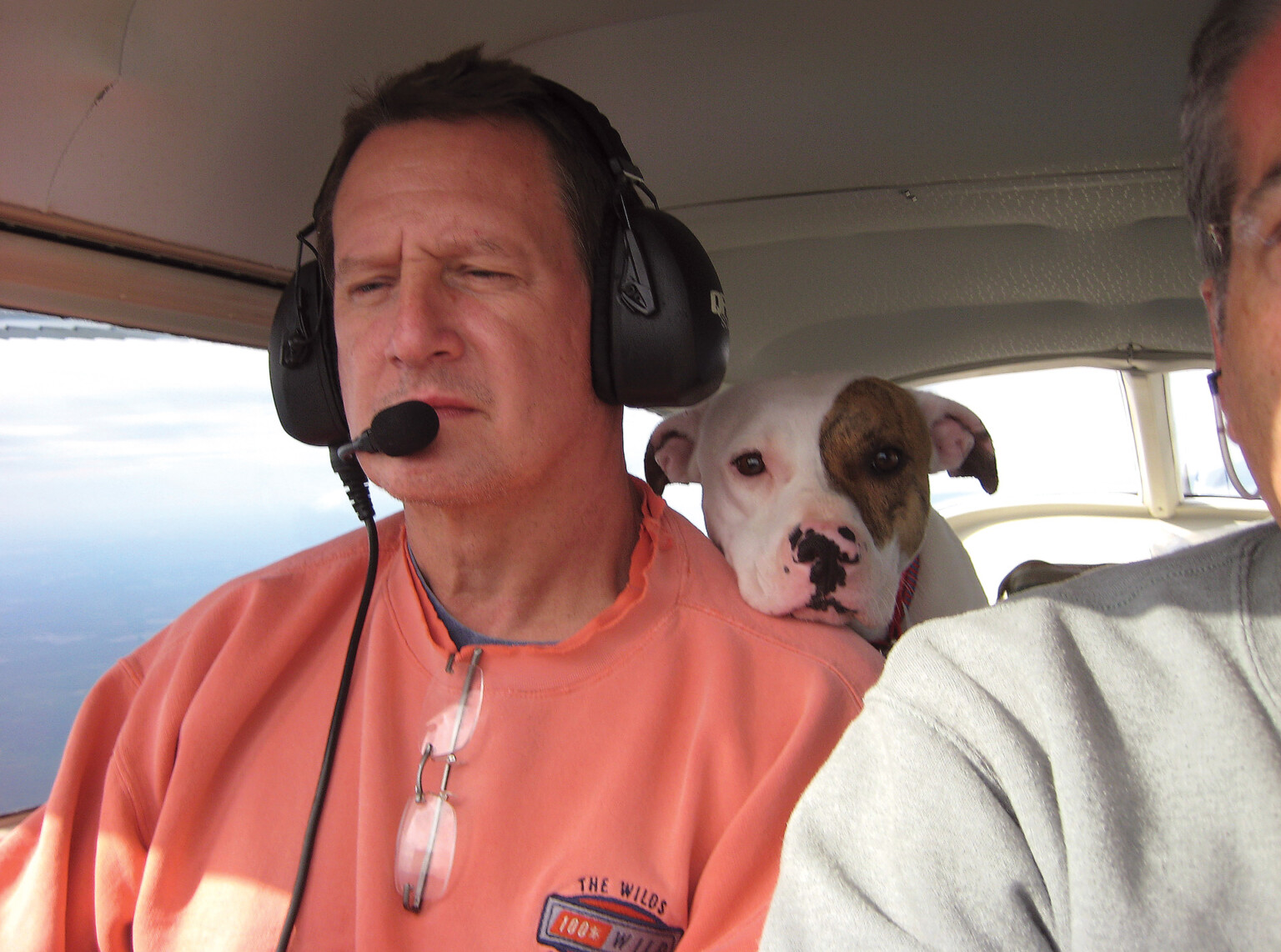 PilotsNPaws RGutlon PeteRescue Metropolitan Airport News