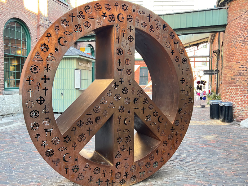 A Quick Shot to Toronto New York Airport ‘Symbolic Peace’ is a laser cut, cold rolled steel sculpture located in the Distillery District in downtown Toronto.