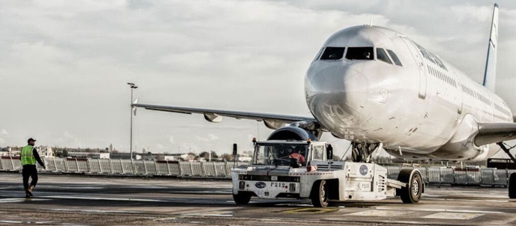 Cerberus Capital Management to Acquire Worldwide Flight Services Ramp CDG Repoussage avion1 Metropolitan Airport News
