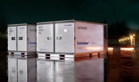 Qatar Airways Cargo welcomes Envirotainer’s newest innovation: the Releye RAP