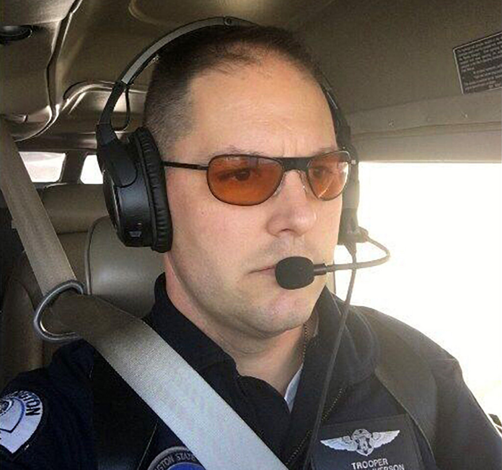 Laser Eyewear Protection Optimized for Aviator Awareness