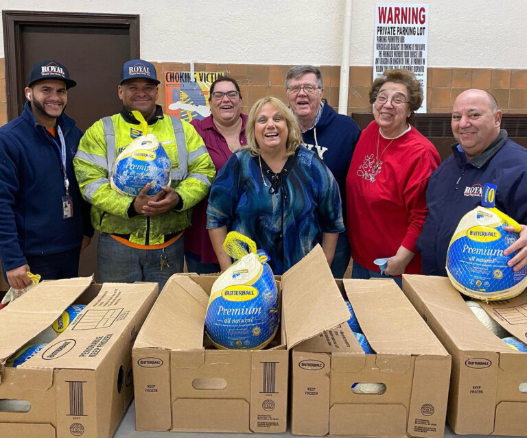 Royal Waste Distributes Thousands of Turkeys Across NYC Royal Waste Distributes Thousands of Turkeys Across NYC