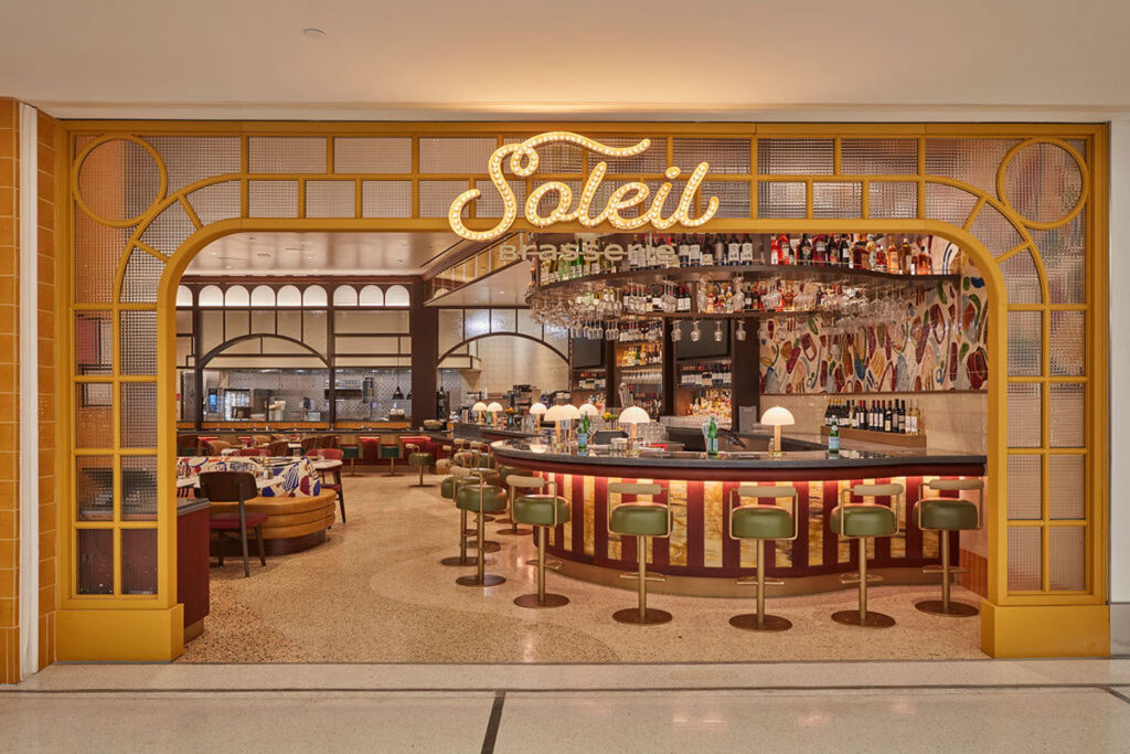 Soleil Brasserie at LaGuardia Airport