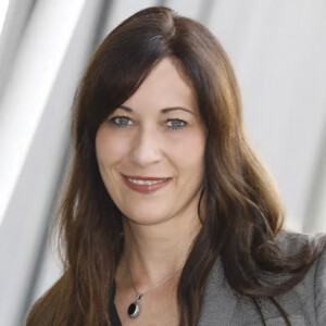 2024 Aviation & Airport Leadership Insights New York Airport Stacey Lora, Vice President Safety & Security, JFKIAT