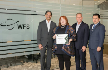 (L.-R.): Sunil Motwani, VP, Operations for BioNatur Plastics, Stephanie Peacock, Director, Sourcing & Supply, The Americas at WFS, Charles Rick, VP, Sales at BioNatur Plastics, and Jose Canales, WFS’ SVP Commercial and Business Development for the Americas.