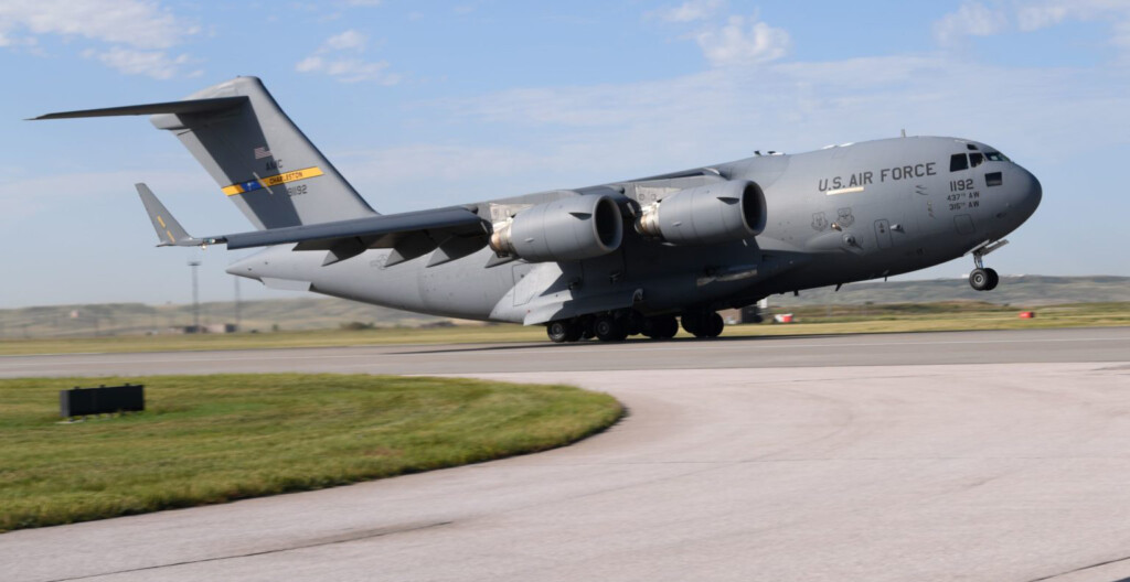 U.S. Air Force Could Deploy Freighters to Fly Truckloads of Vaccine US AIR FORCE FREIGHTERS TO ASSIST IN VACCINE DISTRIBUTION Metropolitan Airport News