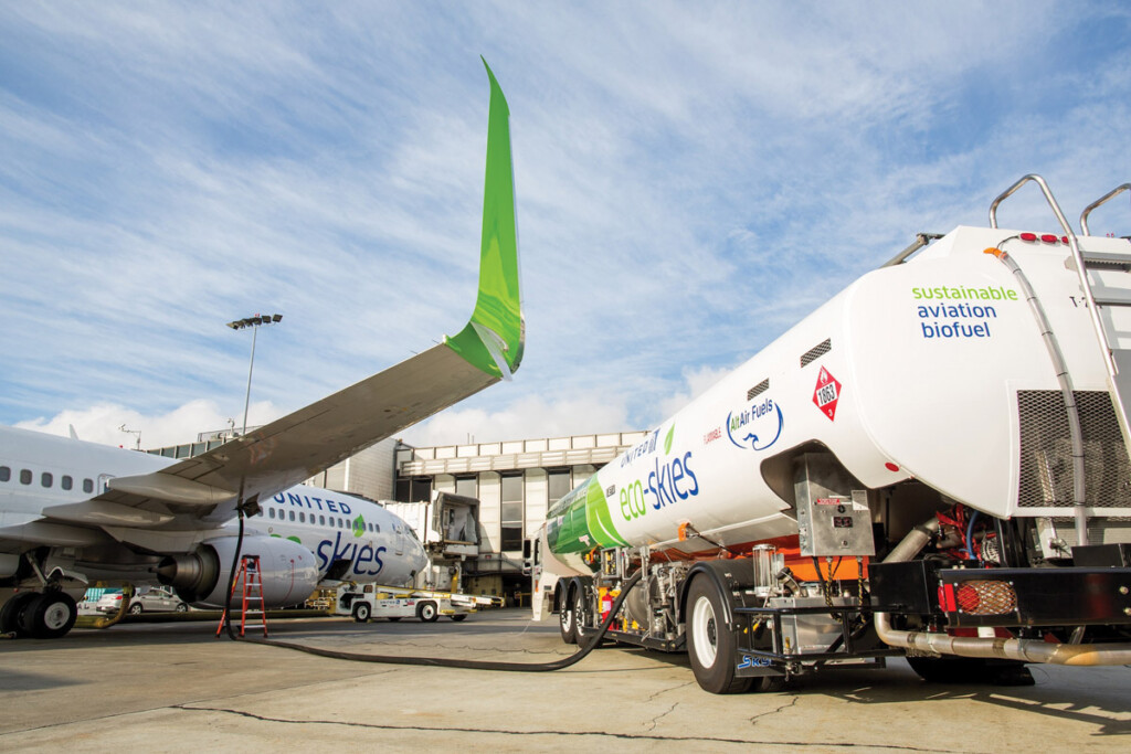United Airlines Makes Major Commitments to Sustainable Aviation Fuels United Airlines Makes Major Commitments to Sustainable Aviation Fuels