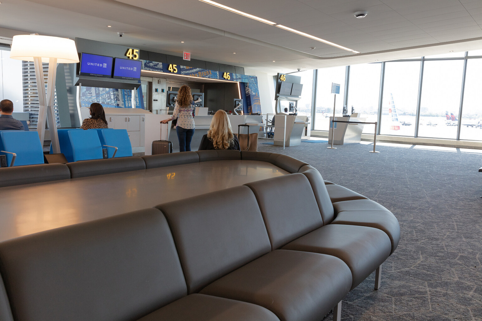 United Is First Legacy Carrier With Full Operations from the New LaGuardia Airport United at New LaGuardia Airport 2 Metropolitan Airport News