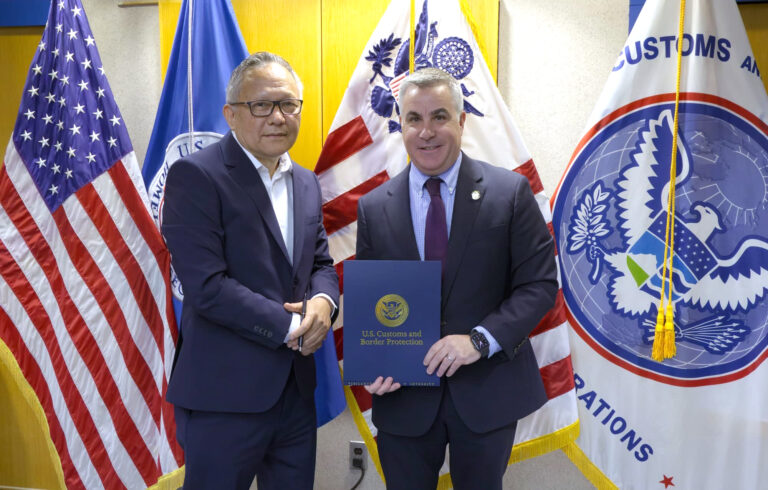 CBP Select WFS to Operate the First Centralized Air Cargo Examination Station at JFK (L.-R.): Rinzing Wangyal, Vice President Business Development NA, WFS, and Salvatore Ingrassia, Port Director, JFK U.S Customs and Border Protection.