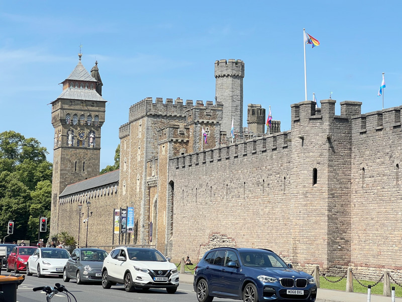 A Wedding in a Very Special Country, Wales New York Airport Wales 2 Metropolitan Airport News