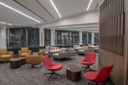 Air Canada’s Latest Maple Leaf Lounge Opens in New York-LaGuardia Airport’s New Terminal News Releases Air Canada's Latest Maple Leaf Lounge Opens in New York-LaGuardia Airport's New Terminal