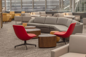 News Releases Air Canada's Latest Maple Leaf Lounge Opens in New York-LaGuardia Airport's New Terminal