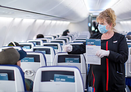 Southwest Airlines Recalls 2,700 Attendants