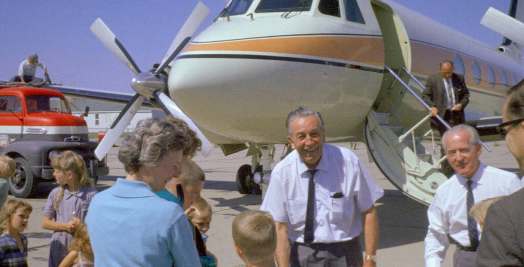 Walt Disney Gulstream G1