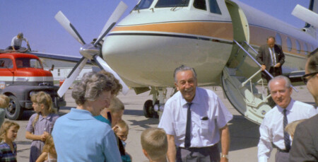 Walt Disney Gulstream G1